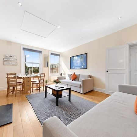 Spacious Sleep 11 With Terrace In Earls Court Ec99 Londres Exterior foto