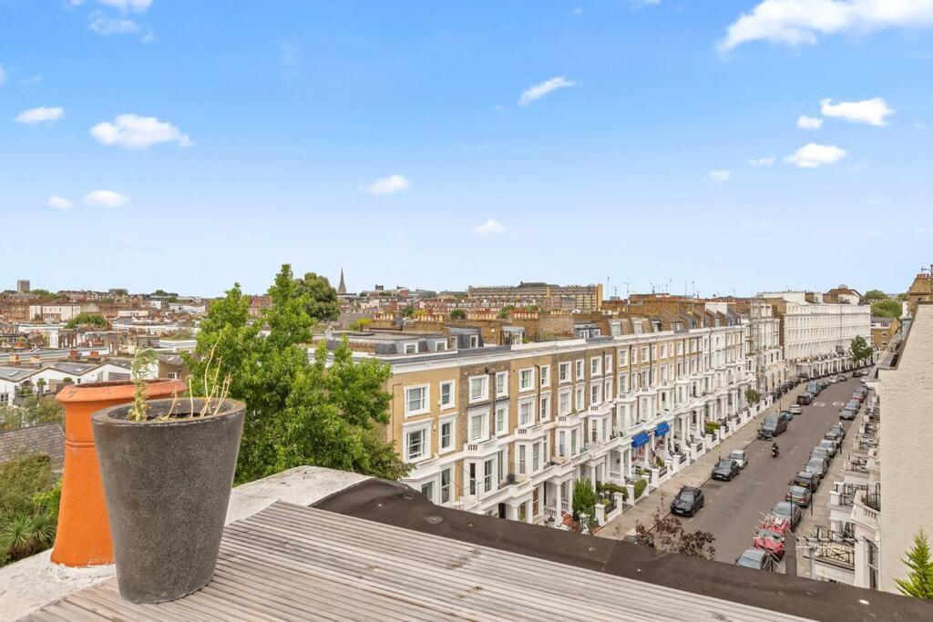 Spacious Sleep 11 With Terrace In Earls Court Ec99 Londres Exterior foto